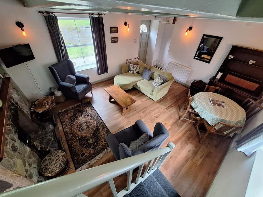 Cosy Riverside Cottage In Beautiful Corris Exterior photo